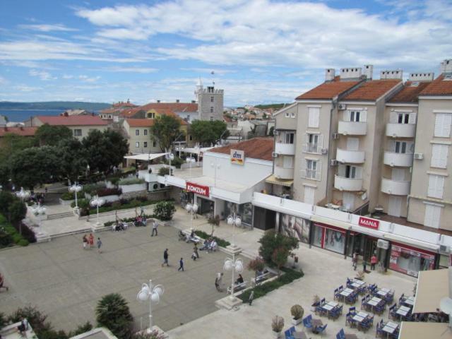 Family Apartments Svob With Pool Novi Vinodolski Zewnętrze zdjęcie
